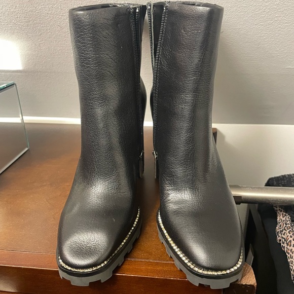 KARL LAGERFELD PARIS STYLE PEPPY BLACK GRAIN LEATHER BOOTIE SIZE 7.5 - Picture 14 of 15